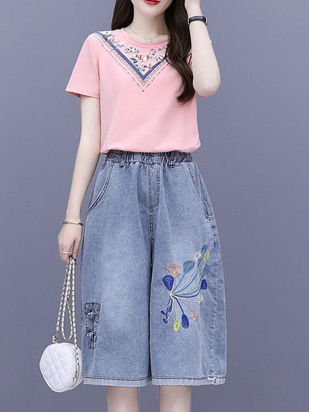 Ženski komplet - traperice s vezom i majica