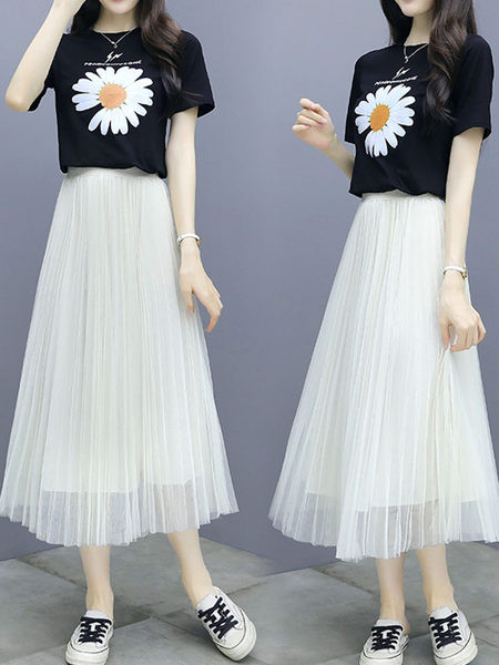 Suvine komplekt - T-särk trükise ja plisseeritud tüllseelikuga