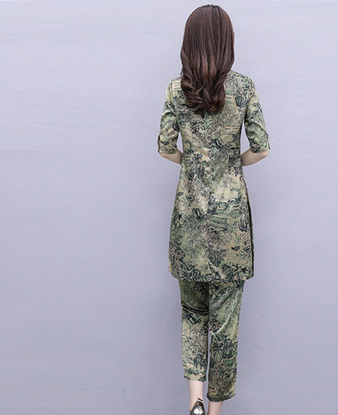 Dnevni ženski set iz dva dijela