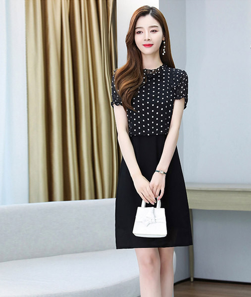 Moodne naiste komplekt - seelik ja täpiline särk