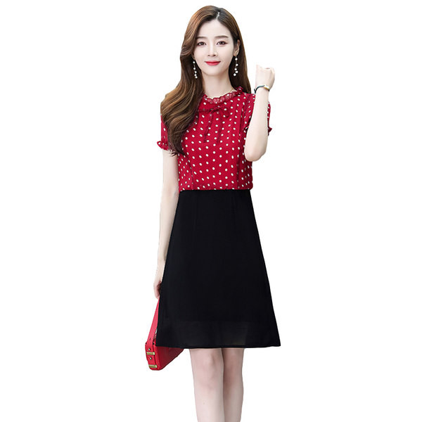 Moodne naiste komplekt - seelik ja täpiline särk