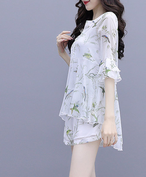 Naujo modelio moteriškas dviejų dalių komplektas - tinkamas vasarai