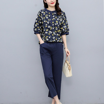 Moodne komplekt - taskutega särk ja püksid