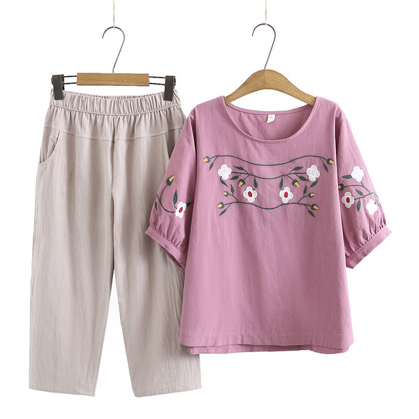 Ženski set od dva dijela sa vezom široki model