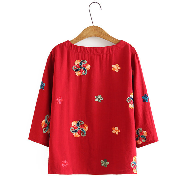 Kaheosaline tikandiga naiste komplekt