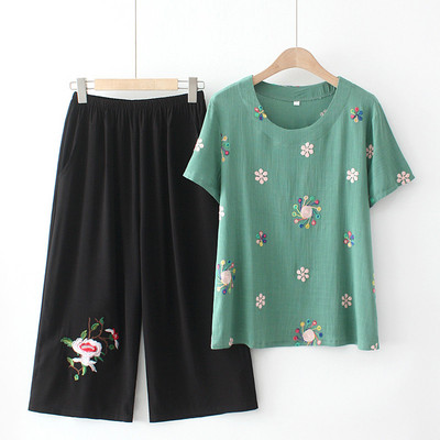 Naiste vabaaja komplekt kaheosalisest pluusist ja pükstest