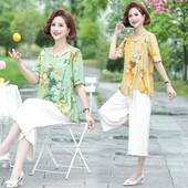 Lillemotiividega igapäevane komplekt