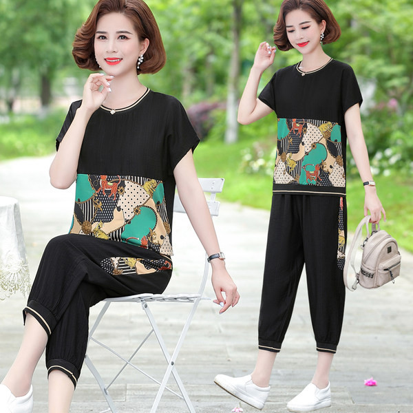 Naiste vabaaja komplekt - pluus ja püksid