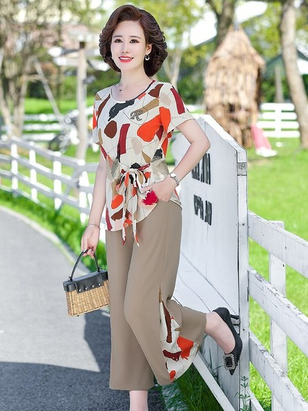 Νέο μοντέλο σετ  με κορδόνια και εφαρμογή