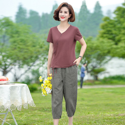 Γυναικείο σετ φαρδύ παντελόνι  και μπλουζάκι με λαιμόκοψη V