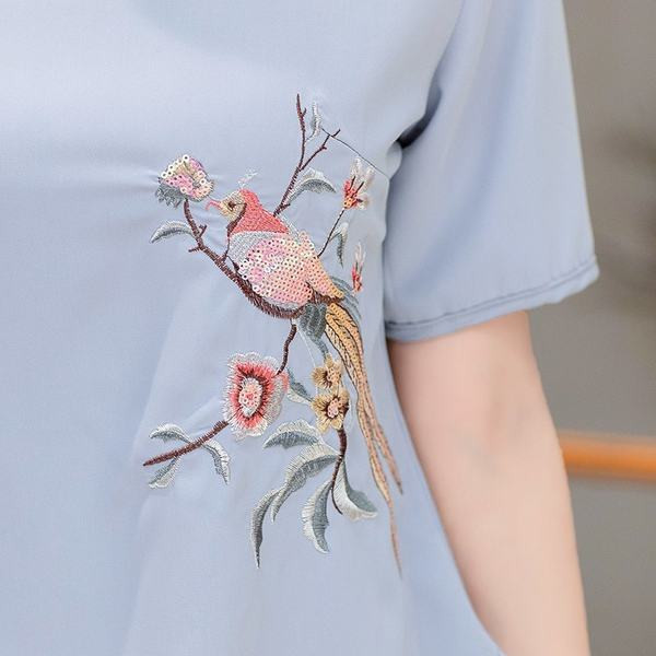 Летен комплект от две части за жени с бродерия 