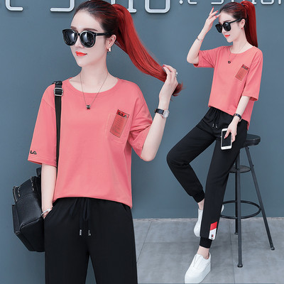 Αθλητικό και casual σετ - T-shirt και παντελόνι