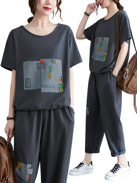 Dnevni ženski set iz dva dela sa aplikacijom i džepovima