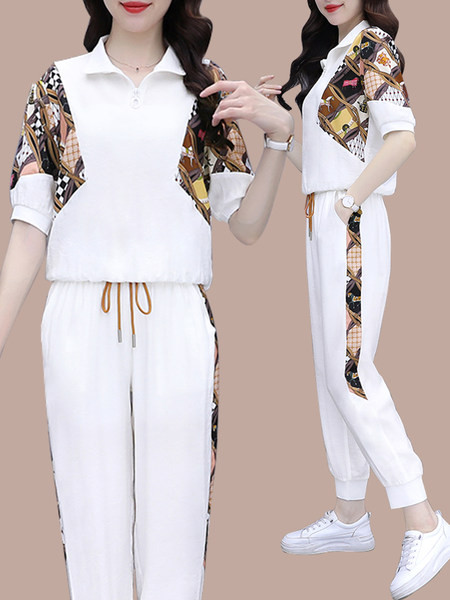 Дамски спортно-ежедневен сет с шарен десен