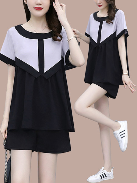 Ženski komplet - kratke hlače sa bluzom