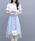 Γυναικείο σετ φούστα με κέντημα και πουκάμισο με βολάν