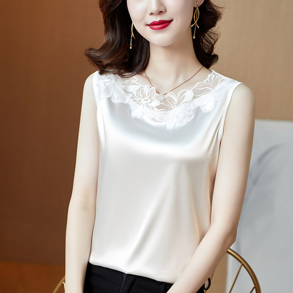 Naiste moodne mitmes värvitoonis ovaalse kaelusega satiinist topp