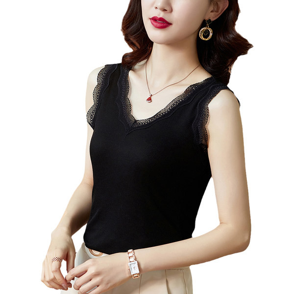 Lezser női felső spitz nyakkivágással és széles pántokkal