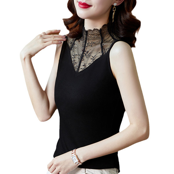 Női felső csipkével és félmagas gallérral