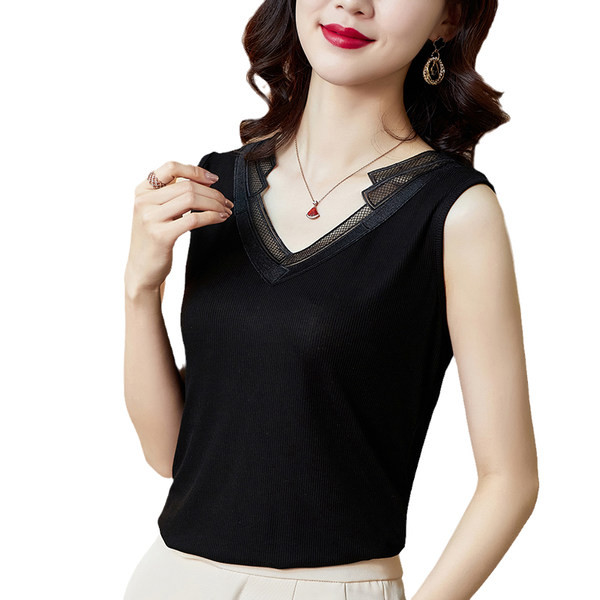 Modern, V-nyakú női felső