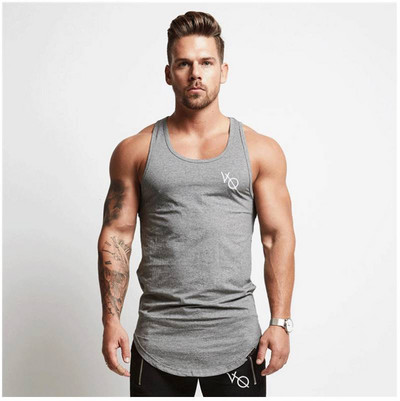 Спортен мъжки потник с овално деколте