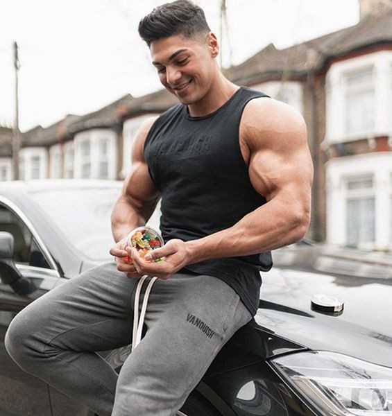 Férfi felső három színben felirattal