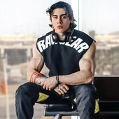 Νέο μοντέλο αθλητικό ανδρικό φανελάκι με στάμπα επιγραφής