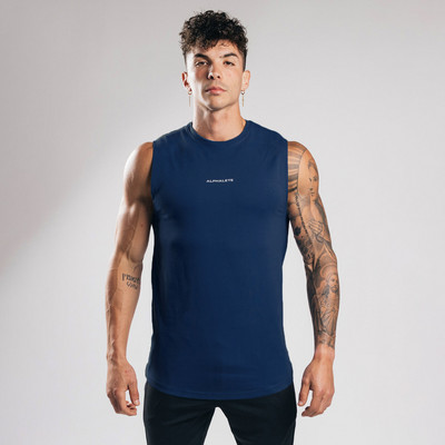 Σπορ φανελάκι με φαρδιές τιράντες