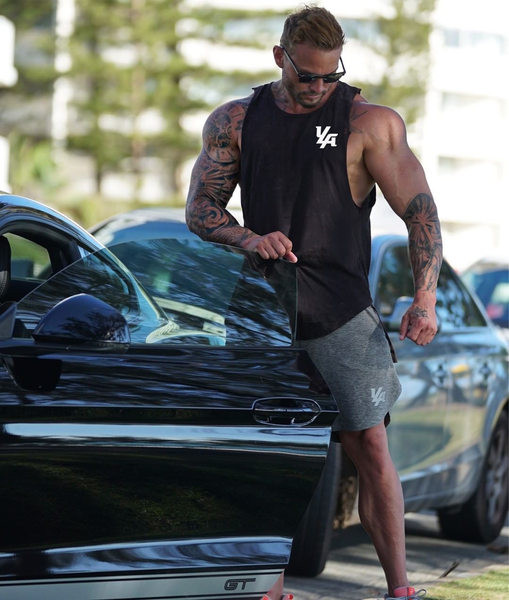 Férfi felső, kerek nyakkivágással - többféle színben