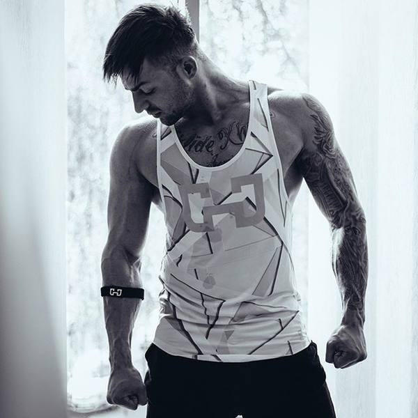 Új modell férfi felső - alkalmas fitnesz