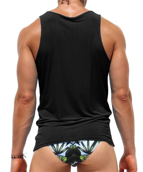 Sima férfi felső spitz nyakkivágással