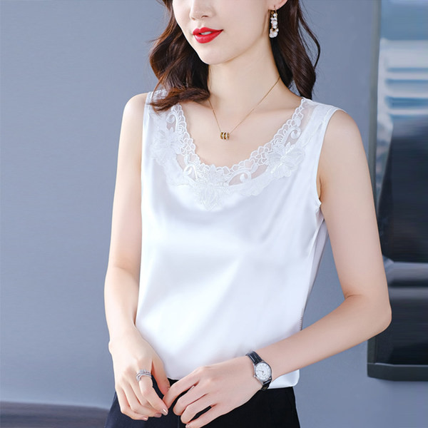 Дамски потник с овално деколте и бродерия нов модел