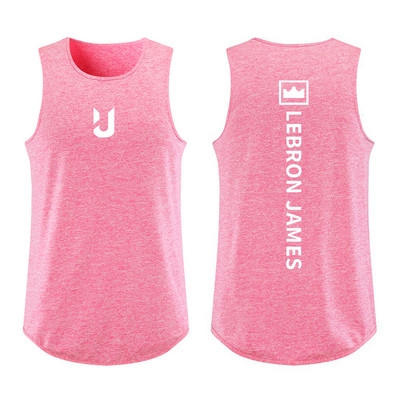 Sportimiseks sobiv meeste vabaaja topp kirjaga