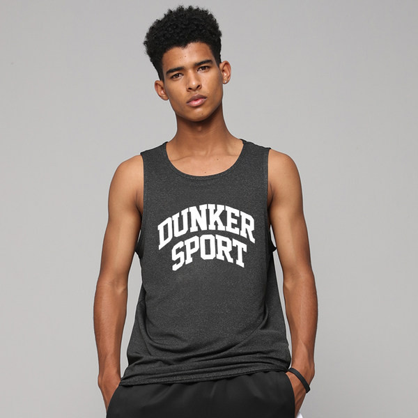 Meeste vabaaja topis kirjadega - erinevad värvid