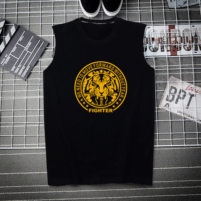 Erinevate trükistega laiade rihmadega puuvillane paak