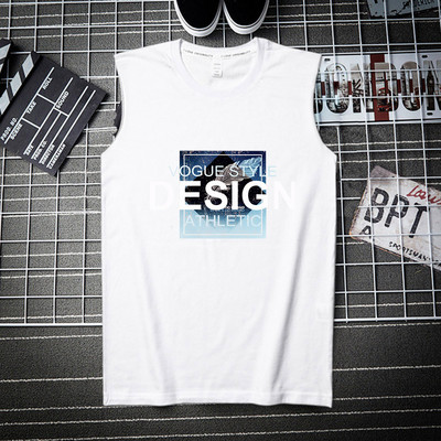 Erinevate trükistega laiade rihmadega puuvillane paak