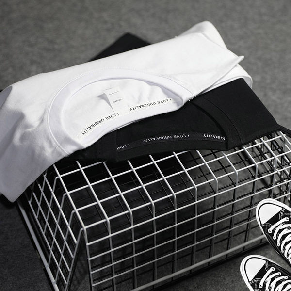 Nyári pamut felső, különböző mintával