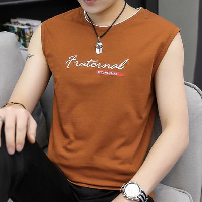 Igapäevane ümmarguse dekoltee ja trükiga topp