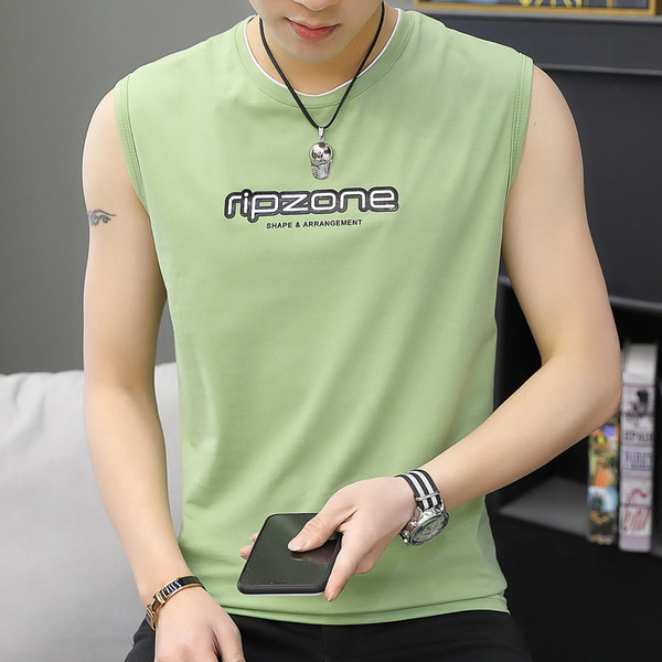 Igapäevane ümmarguse dekoltee ja trükiga topp