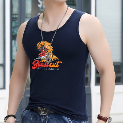 Férfi felső mintával és ovális nyakkivágással mindennapi használatra