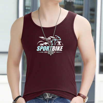 Férfi felső rátéttel és felirattal