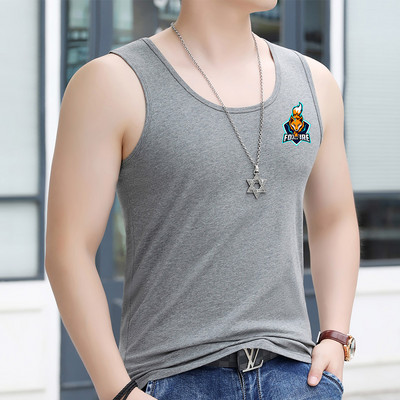 Памучен мъжки потник с цветна щампа и овално деколте