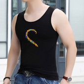 Férfi felső, színes hímzéssel