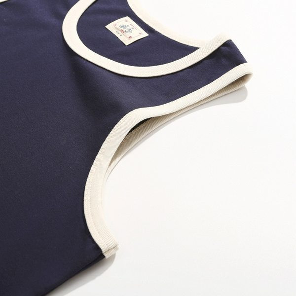 Ανδρικό καθαρό φανελάκι με στρογγυλή λαιμόκοψη