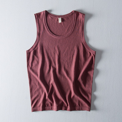 Tiszta férfi felső ovális nyakkivágással