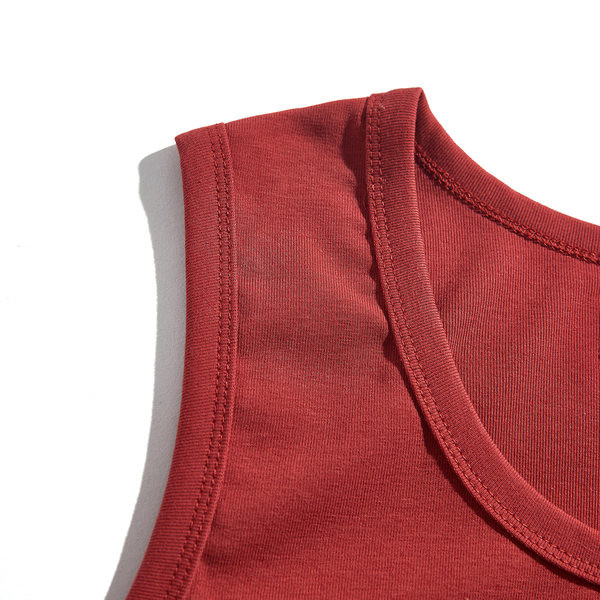 Βαμβακερό φανελάκι με φαρδιές τιράντες σε μπορντώ χρώμα