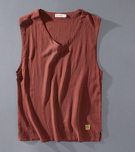 Ανδρικό φανελάκι με λαιμόκοψη