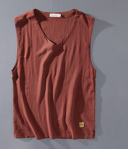 Ανδρικό φανελάκι με λαιμόκοψη 