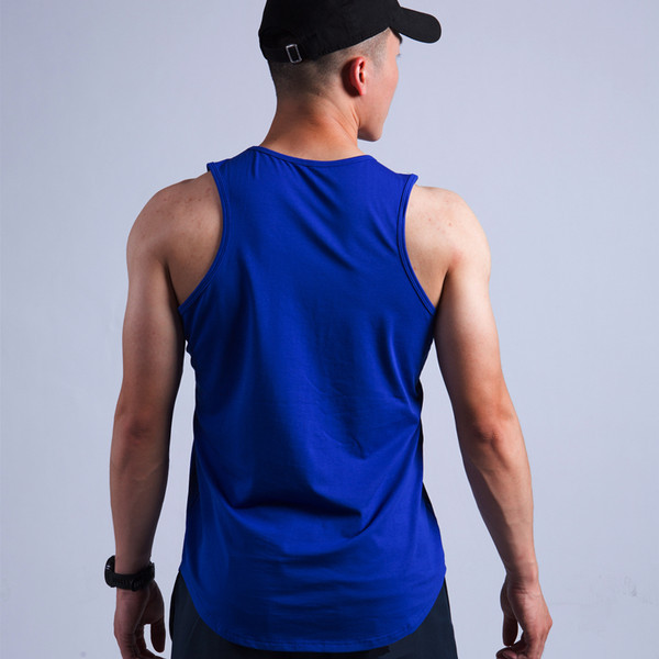 Ανδρικό φανελάκι με επιγραφή σε μπλε χρώμα