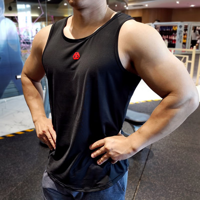 Gyorsan száradó anyagból készült férfi felső - sportoláshoz